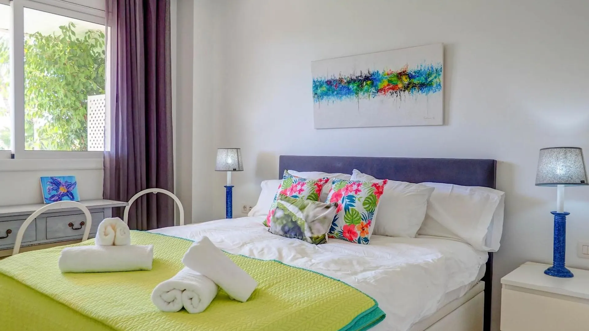 Mediterraneo Seaview Apartment By Hello Homes シッチェス スペイン